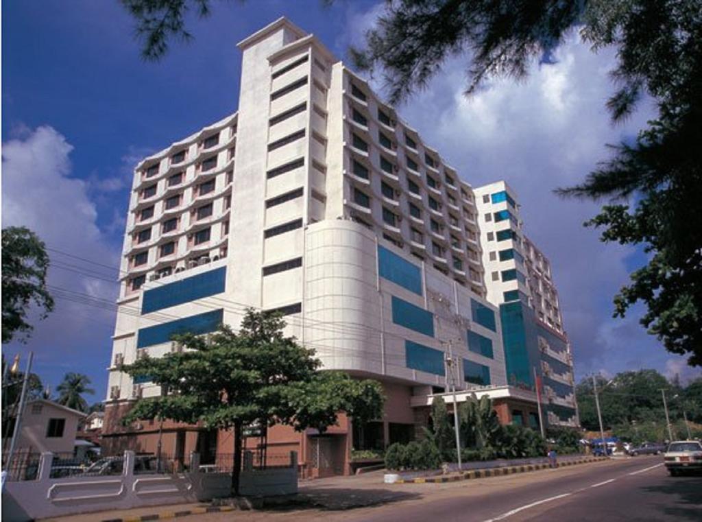 Yuzana Hotel Янгон Екстер'єр фото