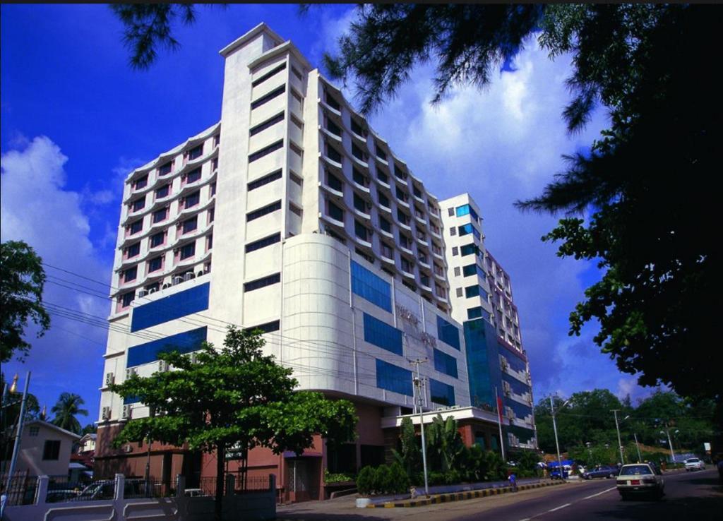 Yuzana Hotel Янгон Екстер'єр фото