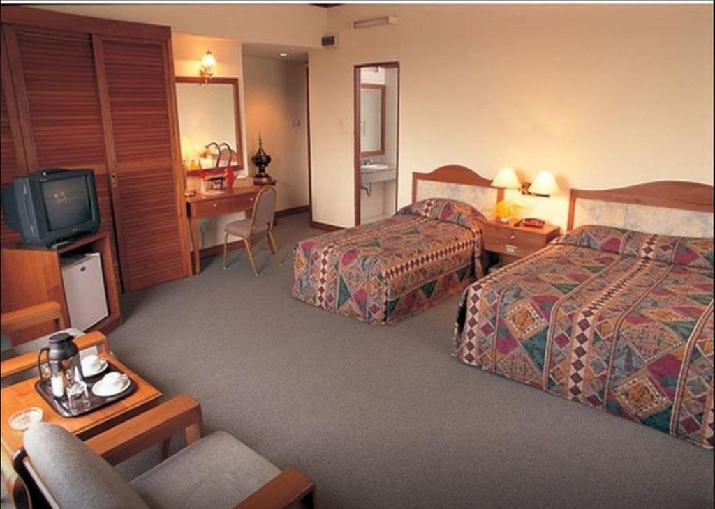 Yuzana Hotel Янгон Екстер'єр фото
