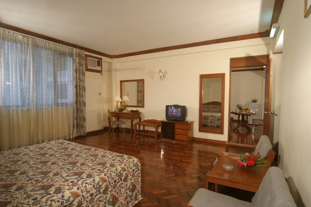 Yuzana Hotel Янгон Екстер'єр фото
